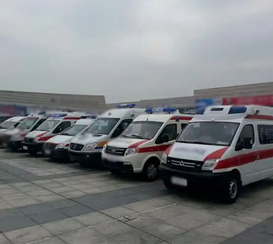 都兰县服务车队展示