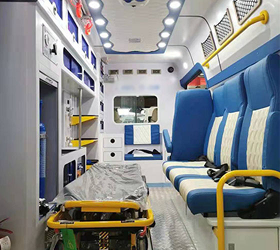 都兰县车辆内部展示