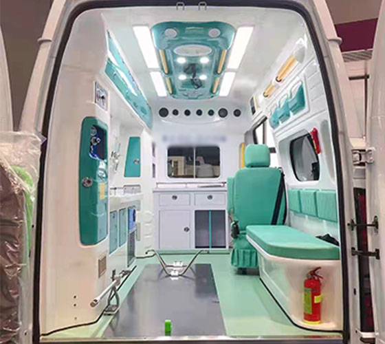 都兰县车辆内部展示